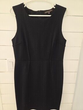 Adrienne Vittadini Black Sleeveless Sheath Dress - Classic Scoop Neck